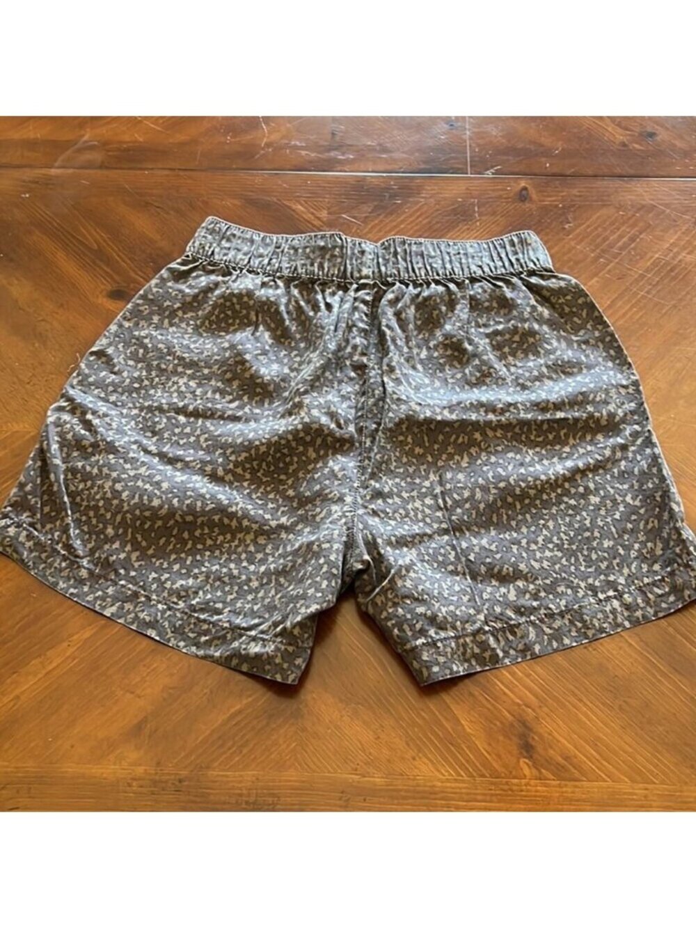 Brown Shorts Size Small - Picture 2 of 2